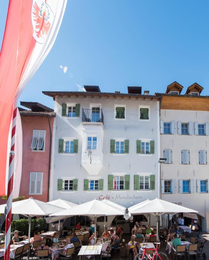 Gasthof Mondschein Caldaro Bagian luar foto